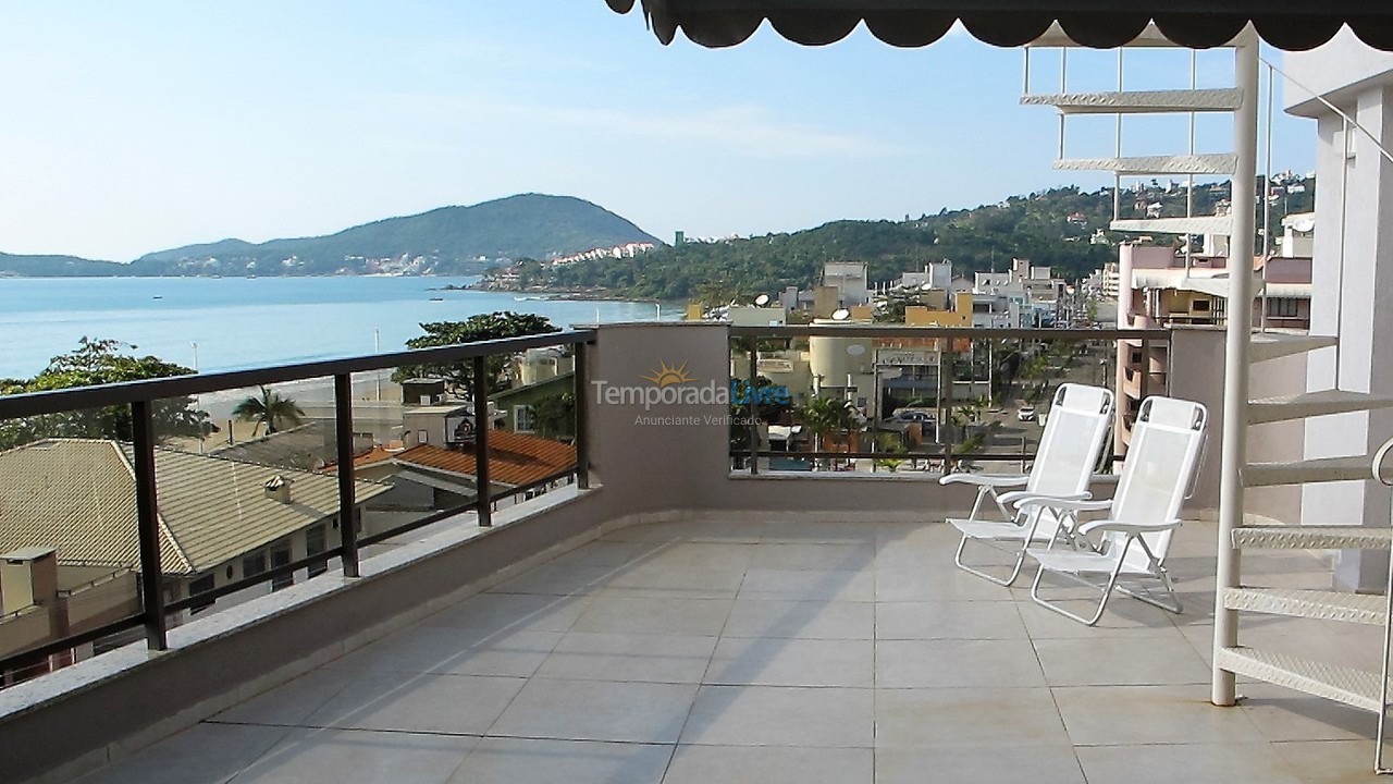 Apartamento para aluguel de temporada em Bombinhas (Praia de Bombas)