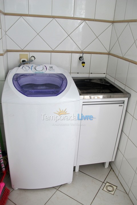 Apartamento para aluguel de temporada em Bombinhas (Praia de Bombas)