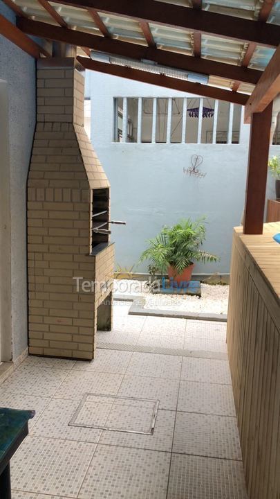 Casa para aluguel de temporada em Balneário Camboriú (Praia Central)