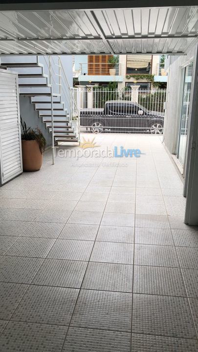 Casa para aluguel de temporada em Balneário Camboriú (Praia Central)