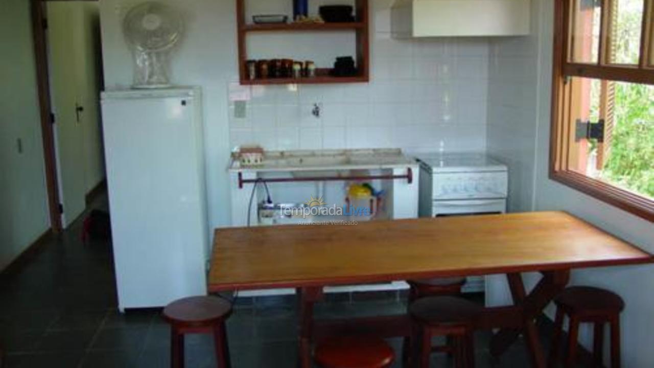 Apartment for vacation rental in Ubatuba (Enseada)