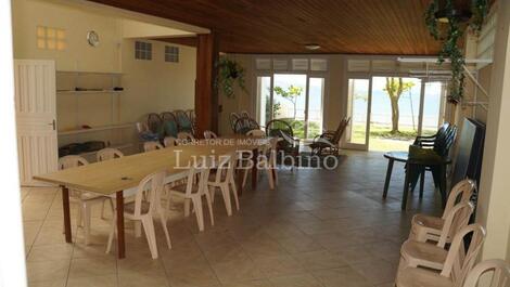 CASA FRENTE MAR 16 Personas Cascada!