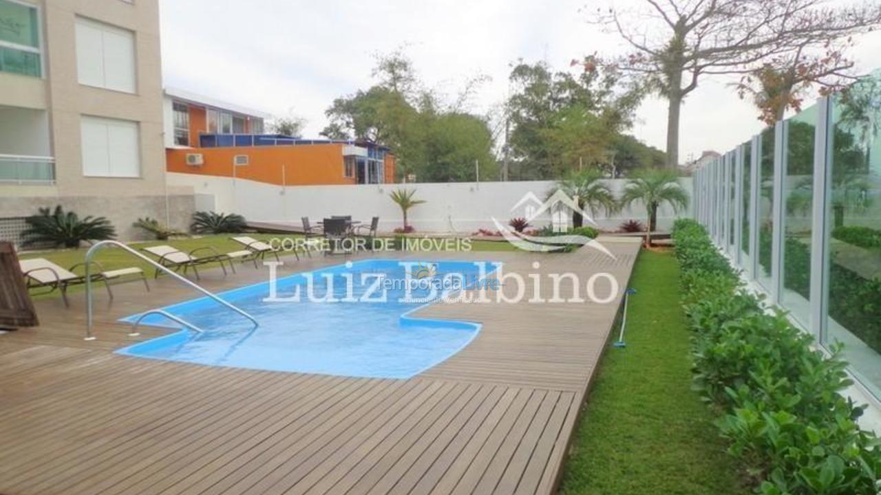 Apartamento para aluguel de temporada em Florianópolis (Cachoeira do Bom Jesus)