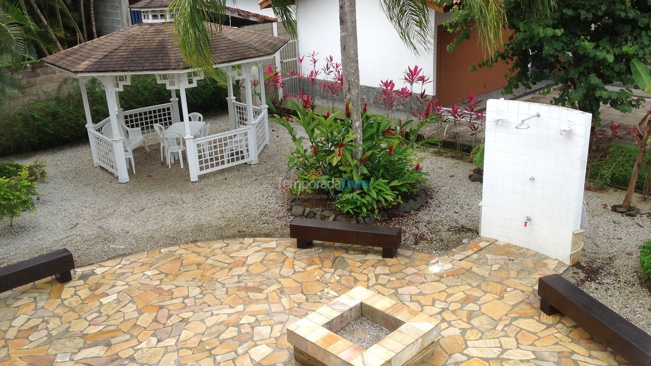 Apartment for vacation rental in Ubatuba (Enseada)