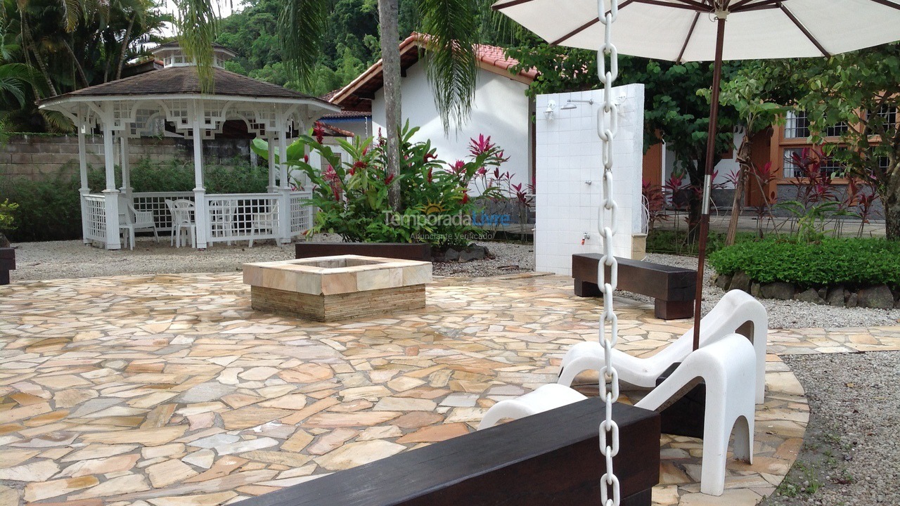 Apartment for vacation rental in Ubatuba (Enseada)