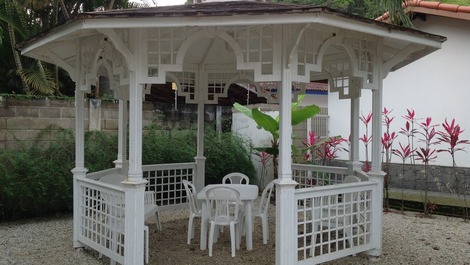 gazebo