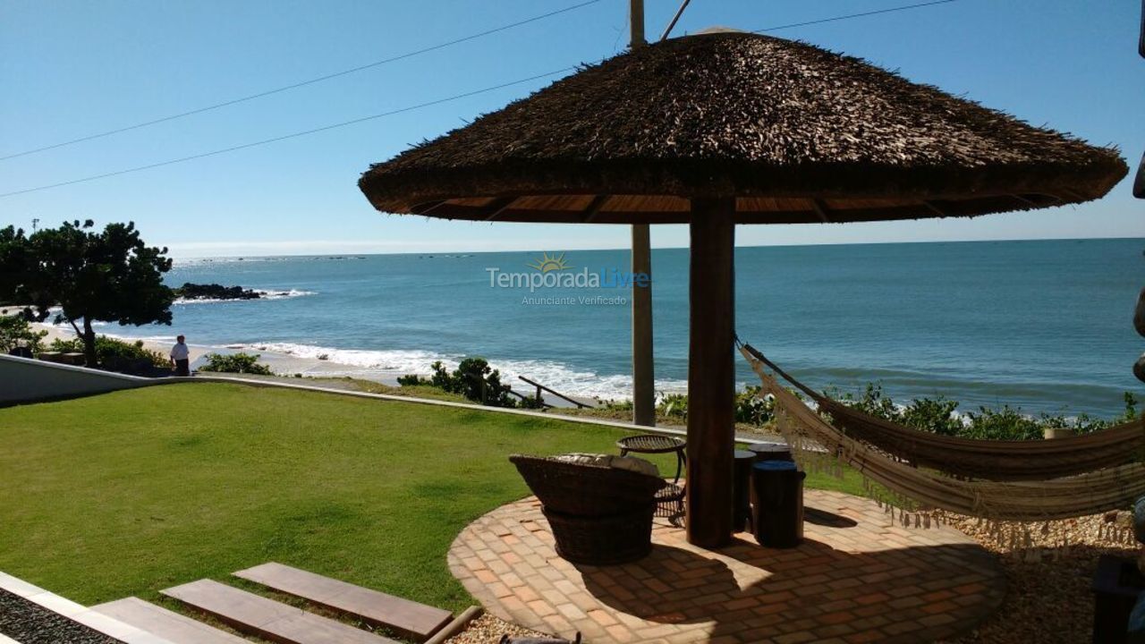 Casa para alquiler de vacaciones em Barra Velha (Praia do Tabuleiro)