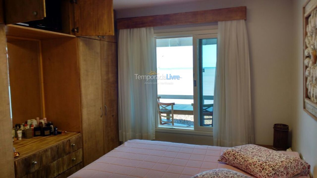 Casa para alquiler de vacaciones em Barra Velha (Praia do Tabuleiro)