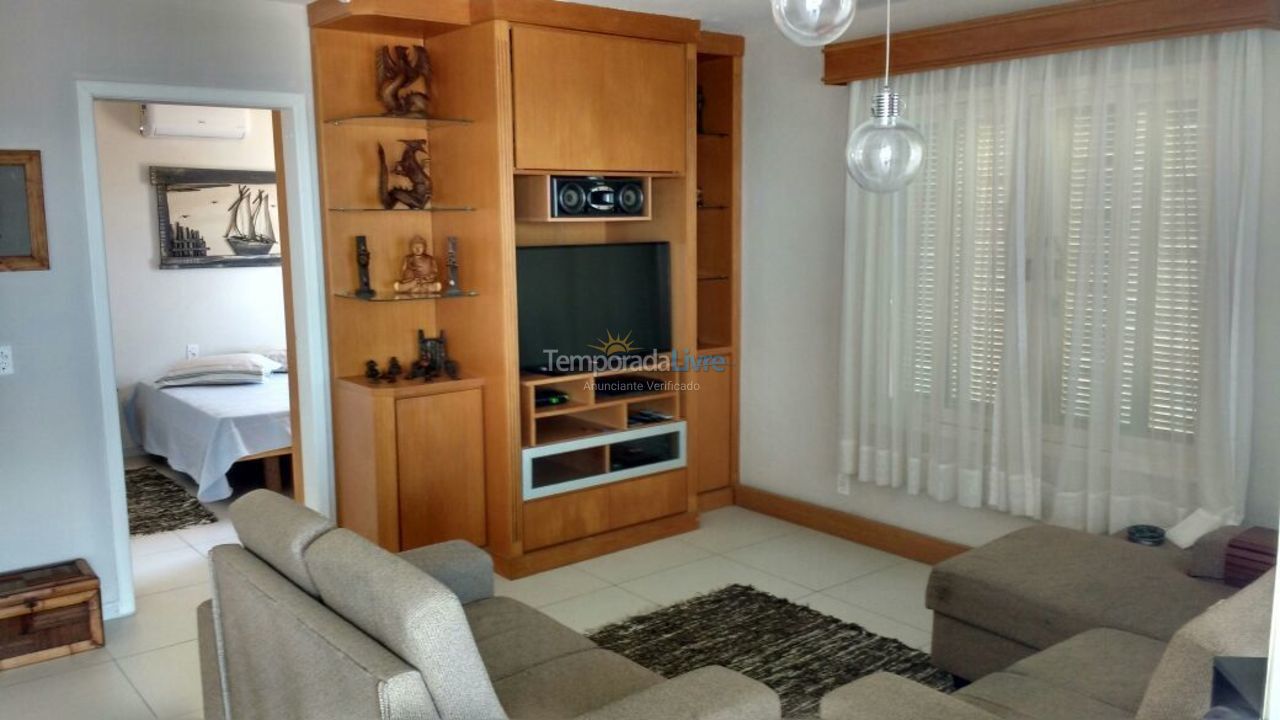 Casa para alquiler de vacaciones em Barra Velha (Praia do Tabuleiro)