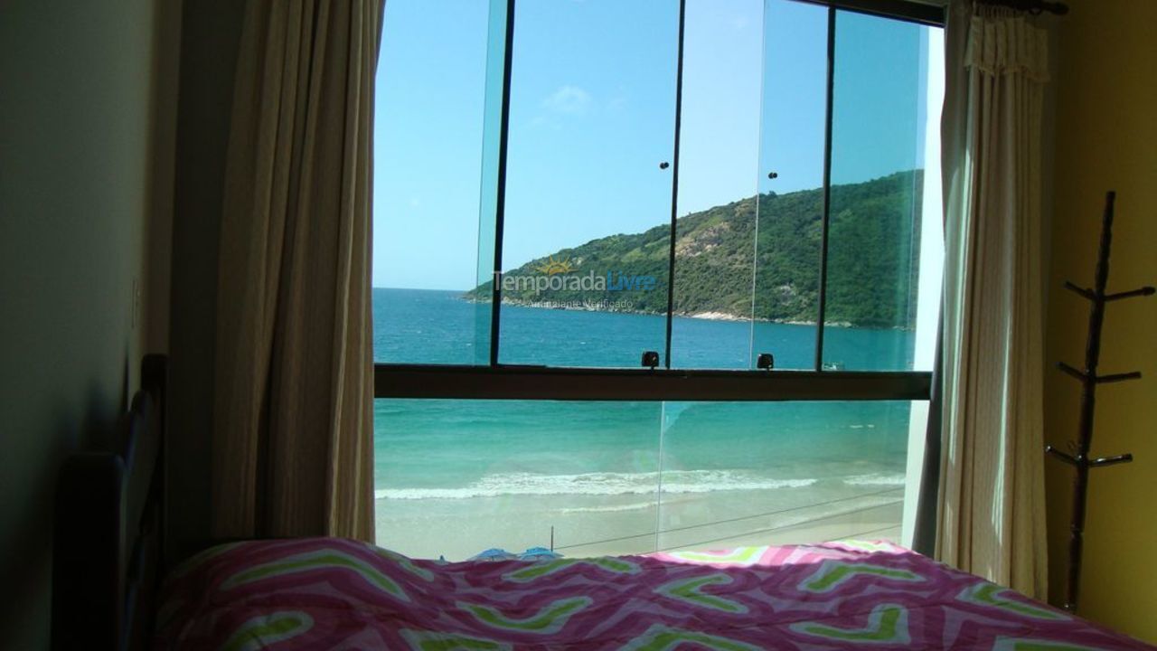Apartamento para aluguel de temporada em Arraial do Cabo (Prainha)