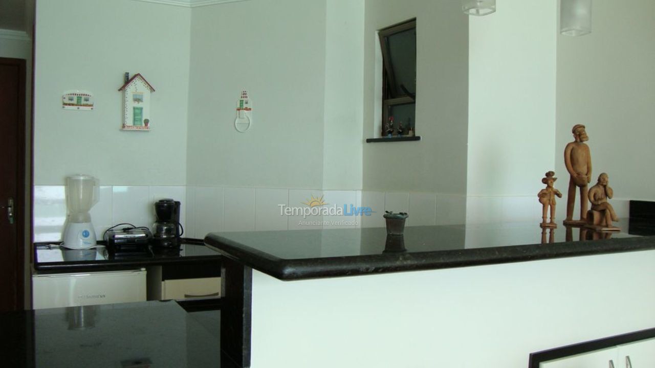 Apartamento para aluguel de temporada em Arraial do Cabo (Prainha)