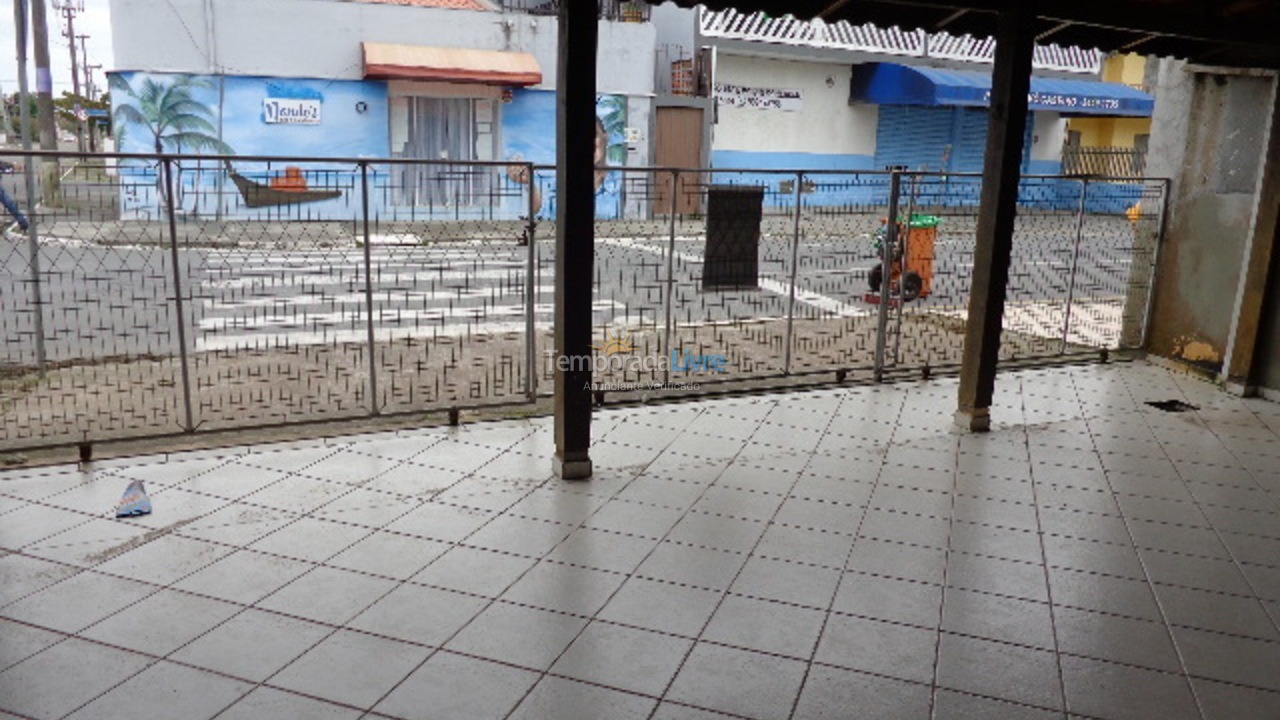 Casa para aluguel de temporada em São Francisco do Sul (Enseada)