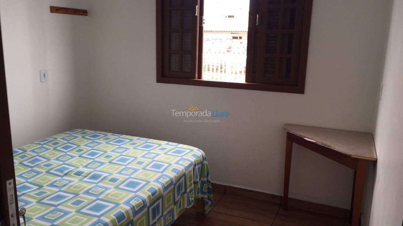 Casa para alquiler de vacaciones em Pontal do Paraná (Praia de Leste)