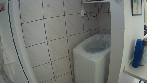 Apartamento para locação, Canasvieiras, quase na areia!