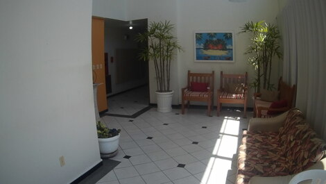 Apartamento para locação, Canasvieiras, quase na areia!