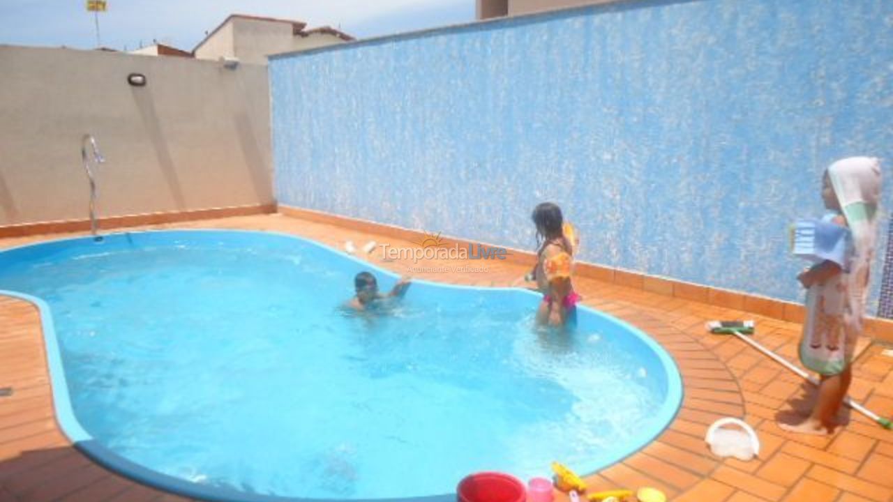 Casa para aluguel de temporada em Guarapari (Praia do Morro)