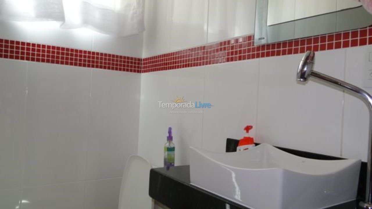 Casa para aluguel de temporada em Guarapari (Praia do Morro)