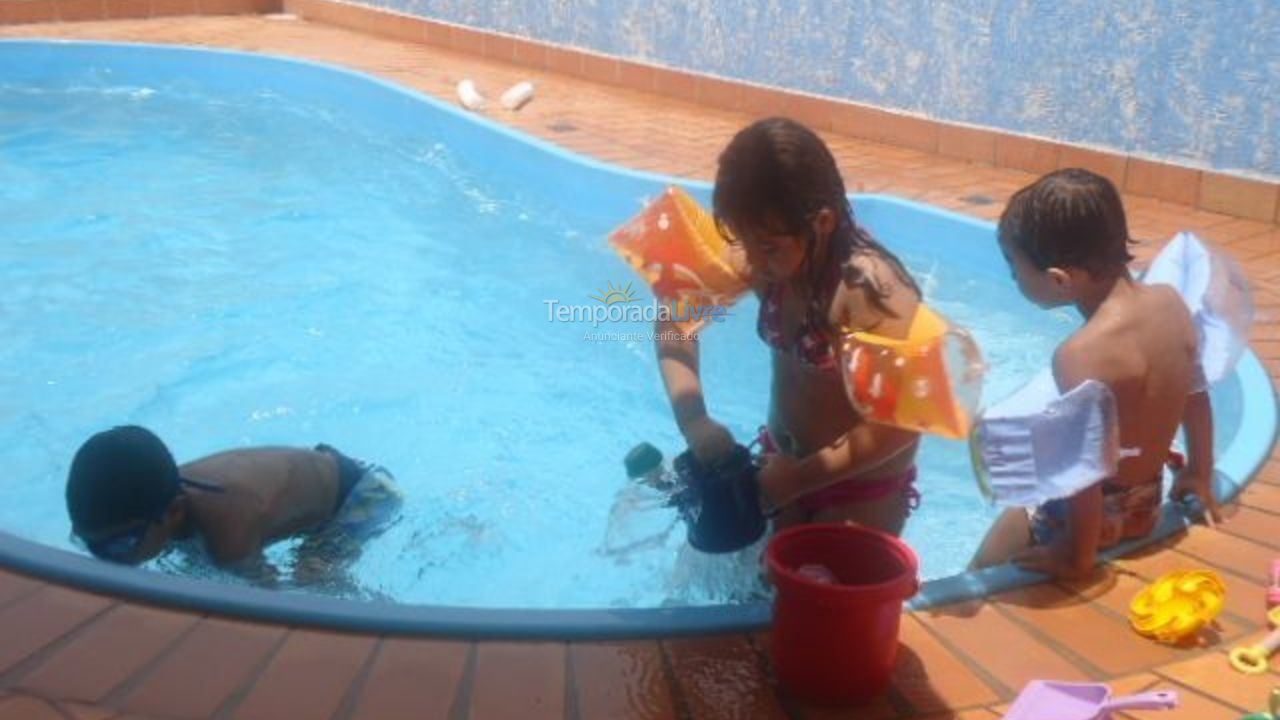 Casa para aluguel de temporada em Guarapari (Praia do Morro)