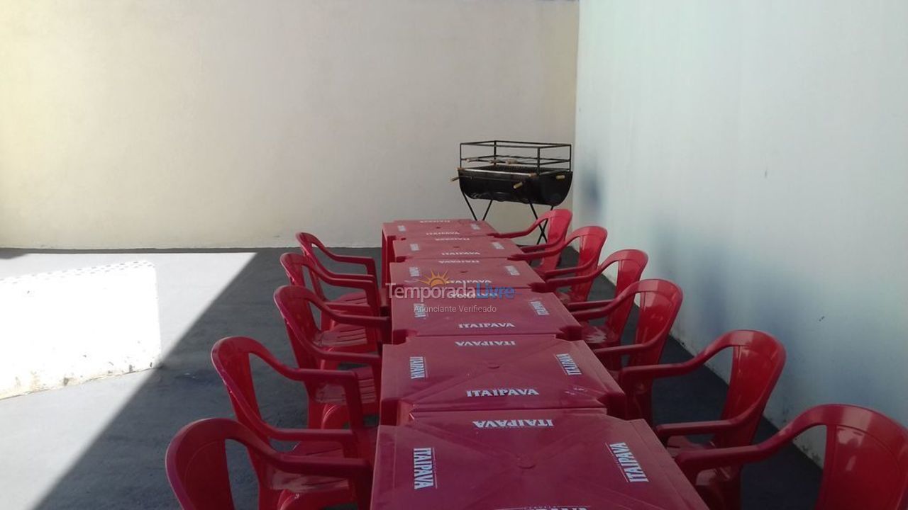 Casa para aluguel de temporada em Guarapari (Praia do Morro)