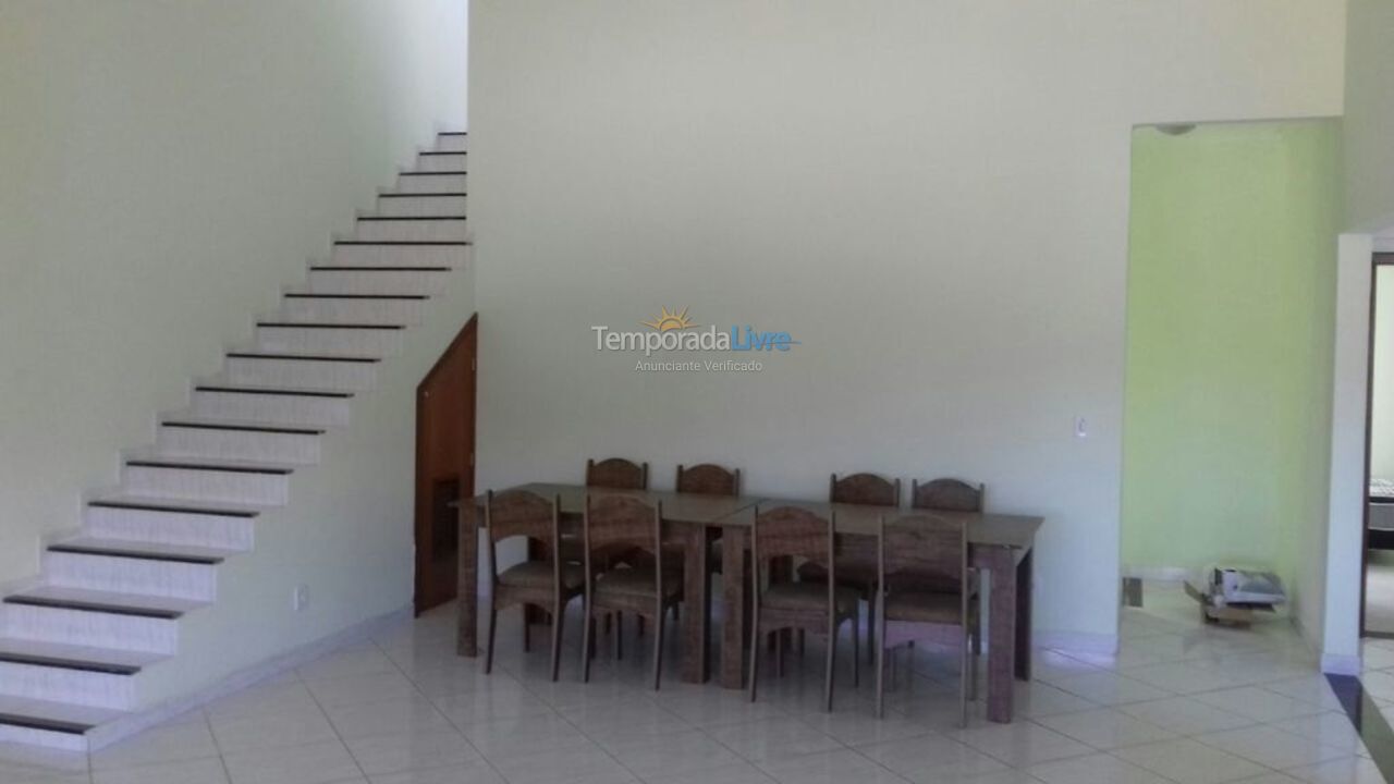 Casa para aluguel de temporada em Guarapari (Praia do Morro)