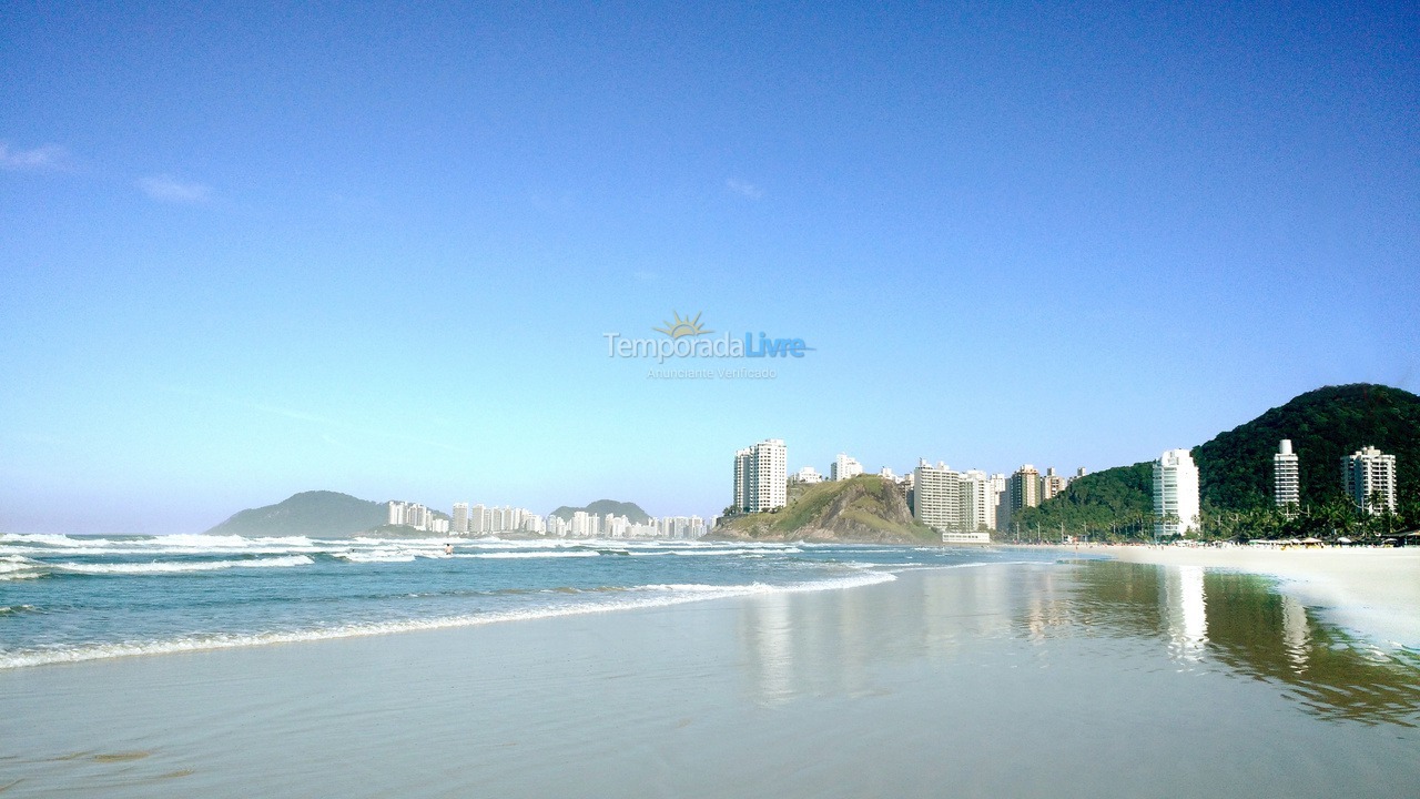 Apartment for vacation rental in Guarujá (Enseada)