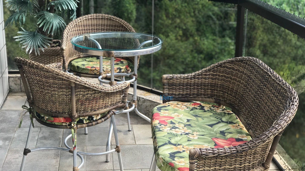 Apartment for vacation rental in Guarujá (Enseada)