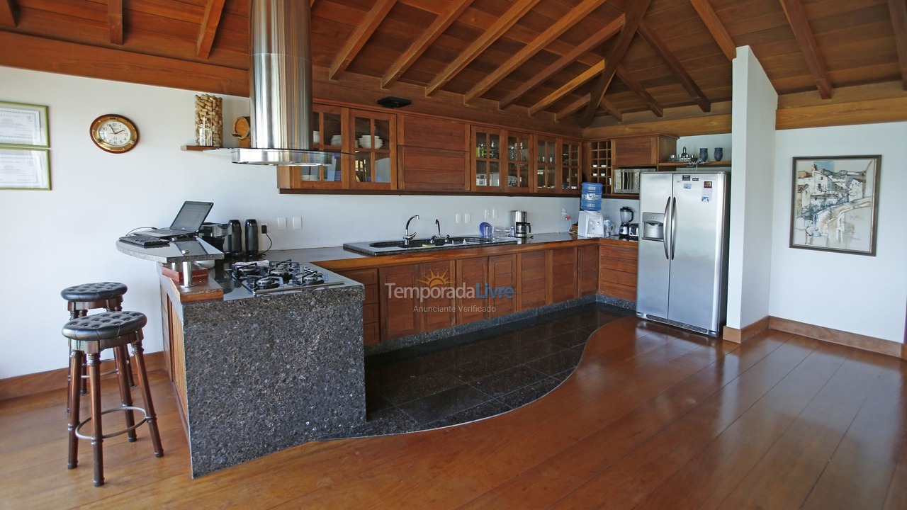 Casa para aluguel de temporada em Armação dos Búzios (Praia da Ferradura)