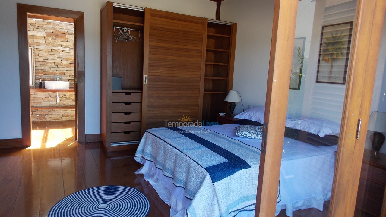 Casa para aluguel de temporada em Armação dos Búzios (Praia da Ferradura)