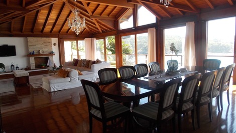 Mansão 11m do mar - Melhor preço