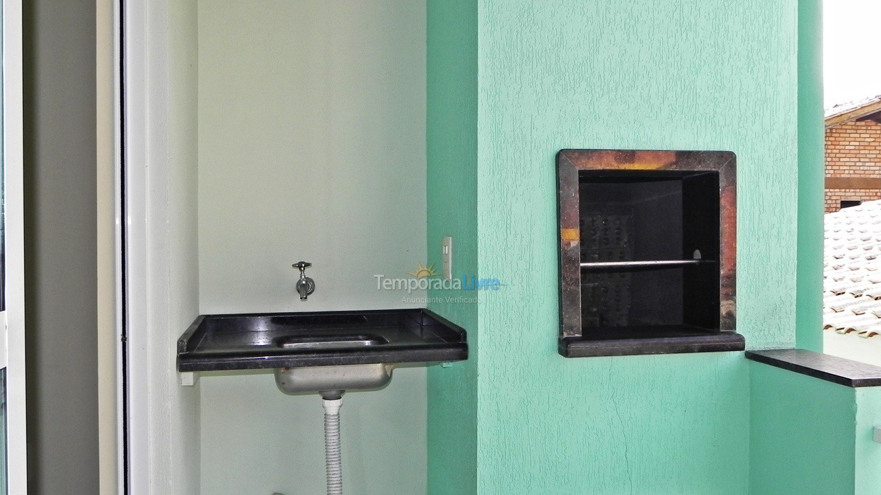 Apartamento para aluguel de temporada em Bombinhas (Praia de Bombinhas)