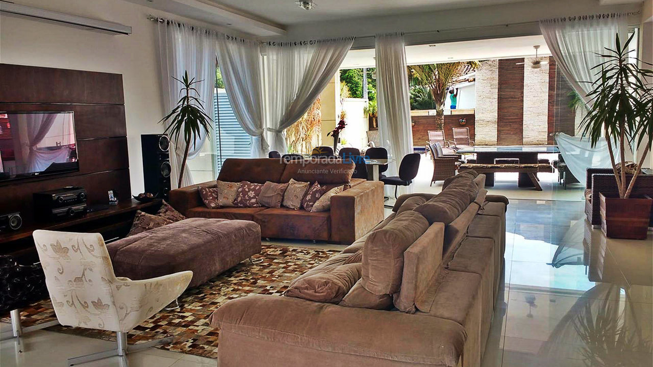 Casa para aluguel de temporada em Guarujá (Jardim Acapulco)