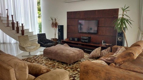 Mansão Guarujá Acapulco Locação Temporada Feriado Praia Top R$800/dia