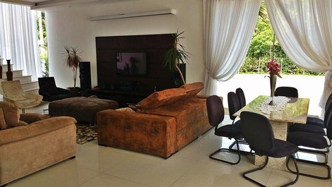 Mansão Guarujá Acapulco Locação Temporada Feriado Praia Top R$800/dia