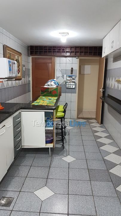 Apartment for vacation rental in Guarapari (Praia do Morro)