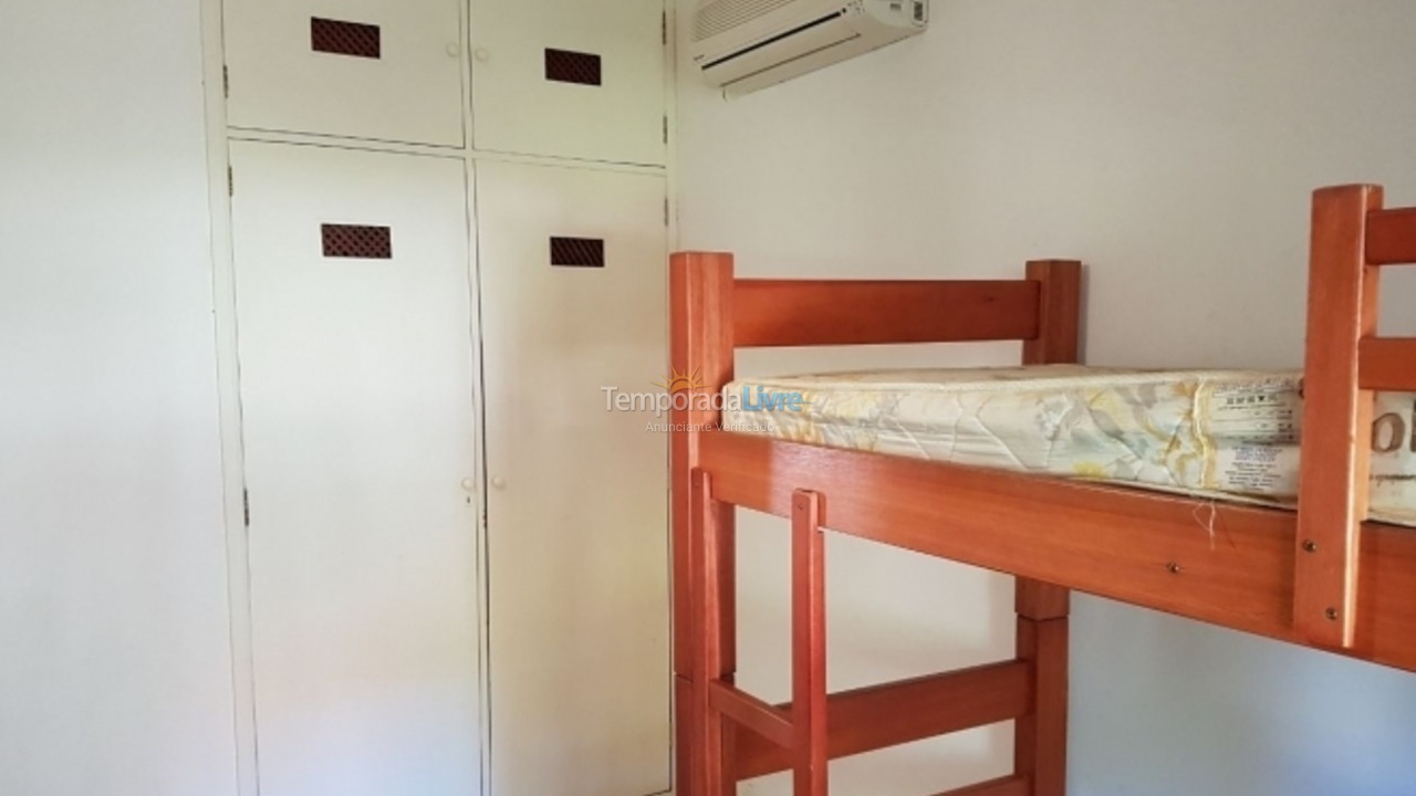 Casa para aluguel de temporada em Ubatuba (Lagoinha)