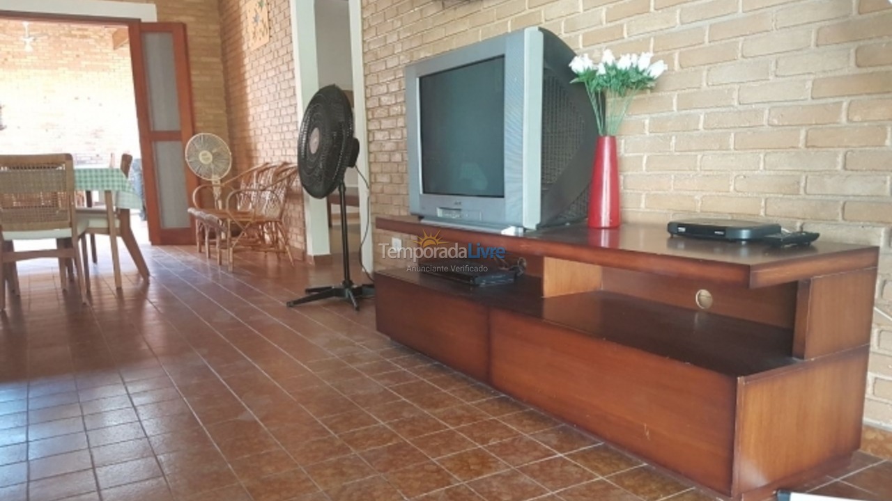 Casa para aluguel de temporada em Ubatuba (Lagoinha)