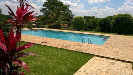 Várias chácaras tamanhos diferentes. Entre em contato valores.