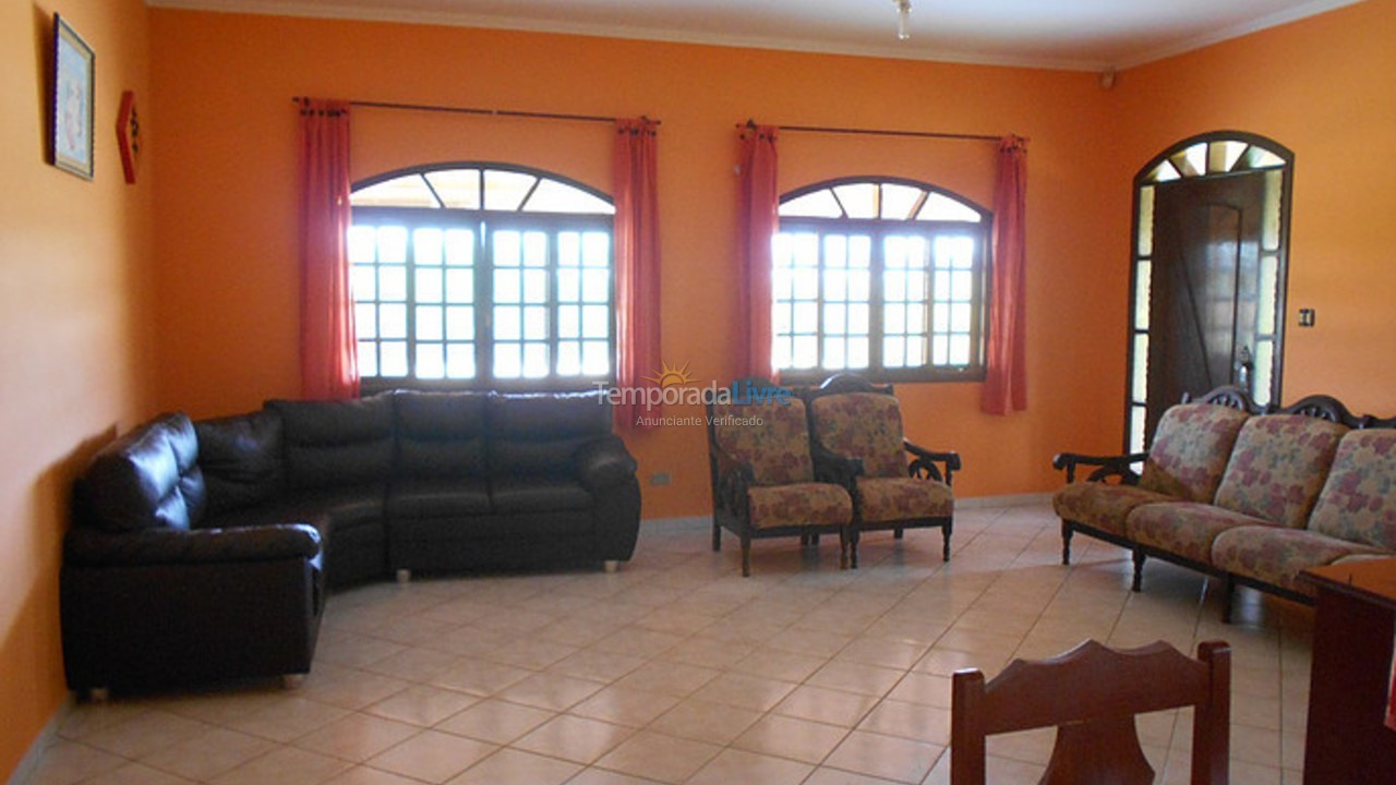 Chácara / sítio para aluguel de temporada em Sorocaba (Gramadinho)