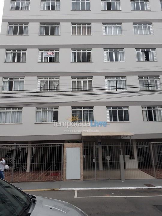 Apartamento para alquiler de vacaciones em Balneário Camboriú (Praia Central)