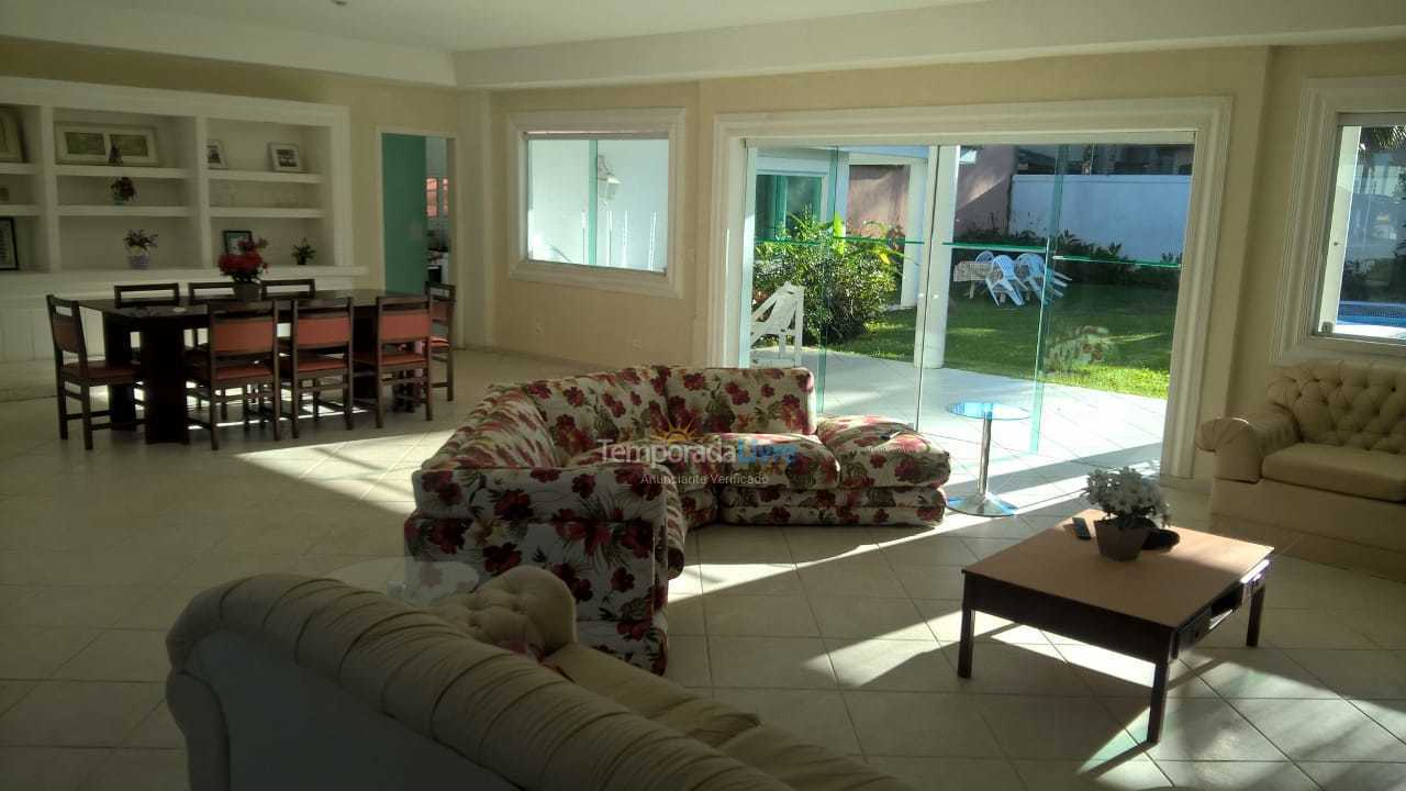 Casa para alquiler de vacaciones em Guarujá (Jardim Acapulco)