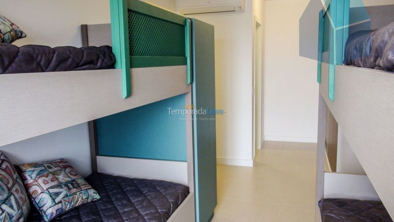 Casa para aluguel de temporada em Florianopolis (Praia dos Ingleses)