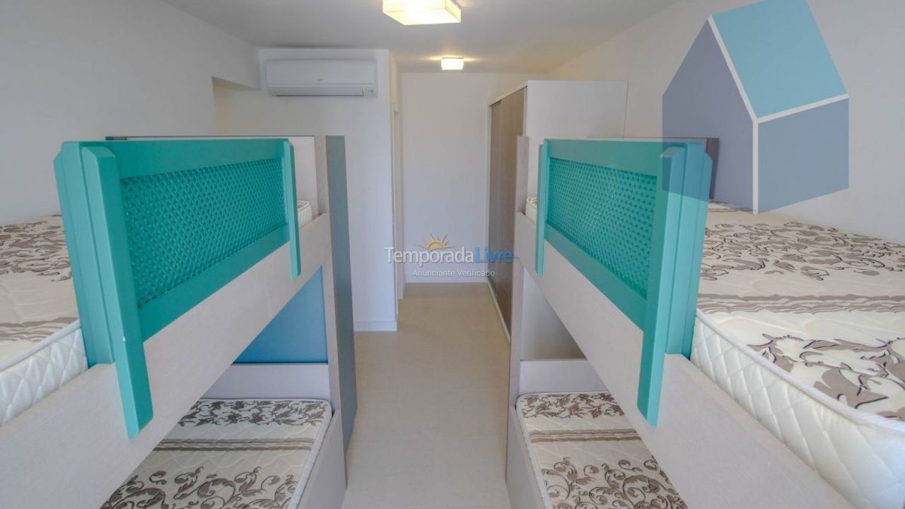 Casa para aluguel de temporada em Florianopolis (Praia dos Ingleses)