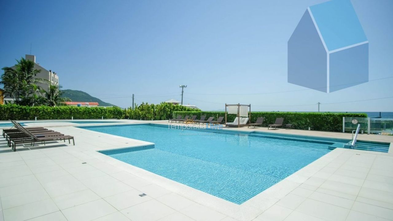 Casa para aluguel de temporada em Florianopolis (Praia dos Ingleses)