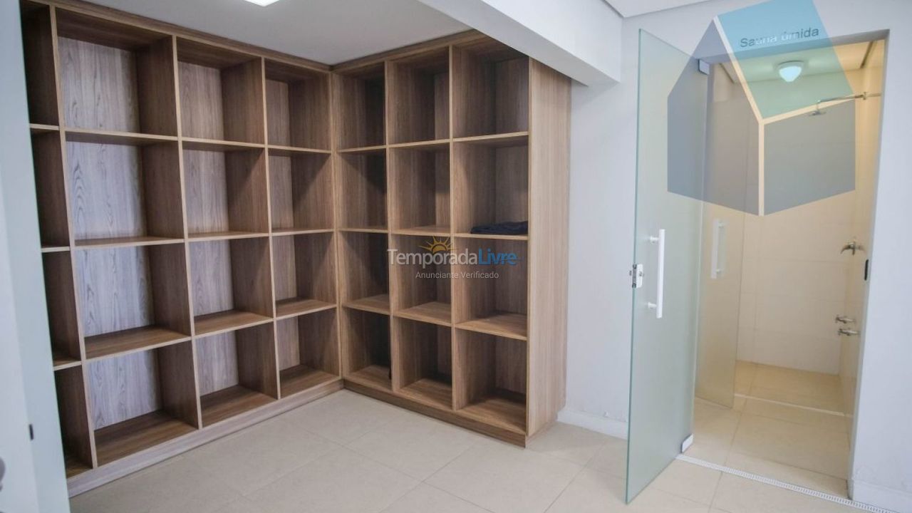 Casa para aluguel de temporada em Florianopolis (Praia dos Ingleses)