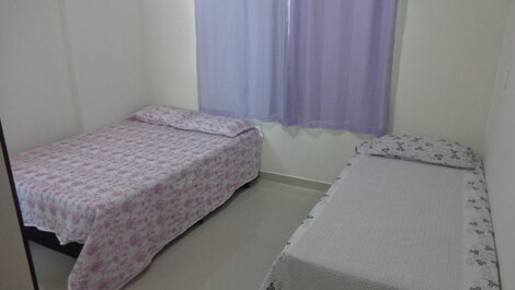 Apto mobili. 3 qtos.C/1 Suíte - wi-fi - 2 GAR.-praia do morro