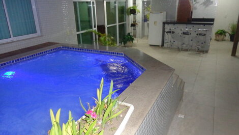 Cobertura C / piscina y barbacoa para 15 personas, 3 Suites C / Aire cond.