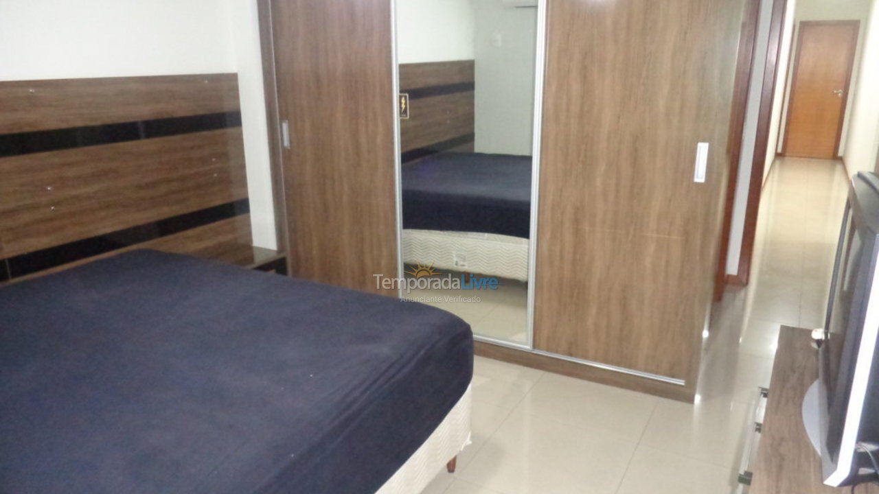 Apartamento para alquiler de vacaciones em Guarapari (Praia do Morro)