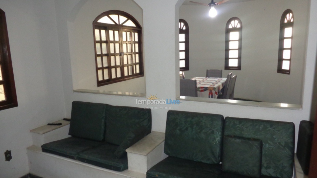 House for vacation rental in Guarapari (Praia do Morro)