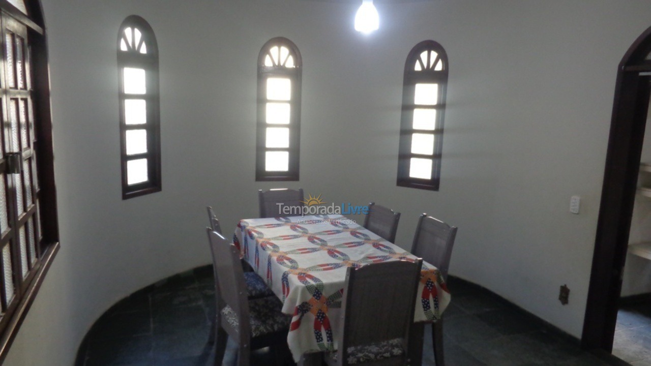 House for vacation rental in Guarapari (Praia do Morro)