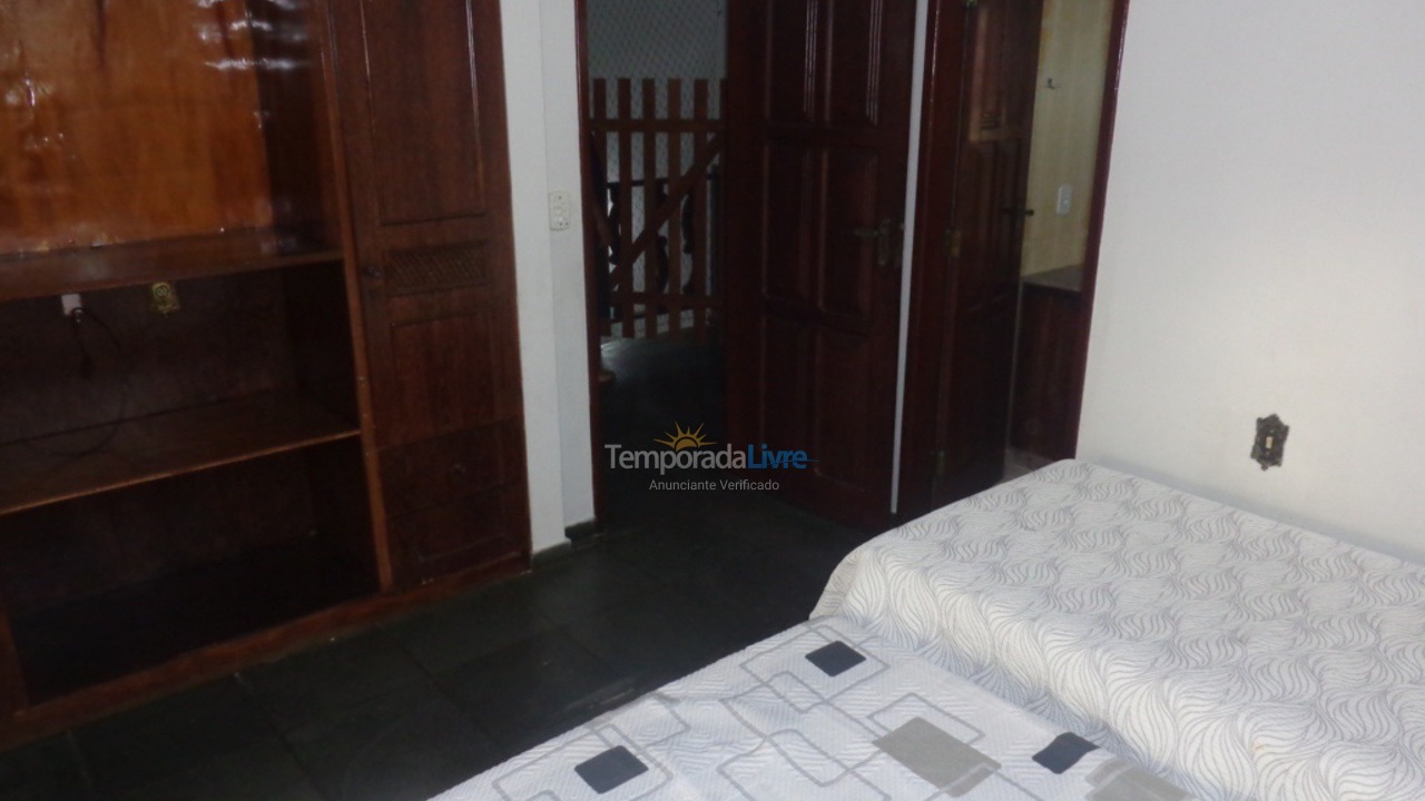 House for vacation rental in Guarapari (Praia do Morro)